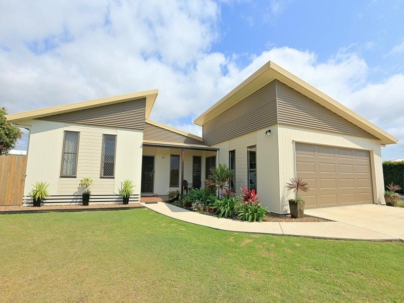 17 Orlabah Avenue, Innes Park QLD 4670
