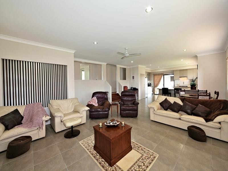 17 Orlabah Avenue, Innes Park QLD 4670