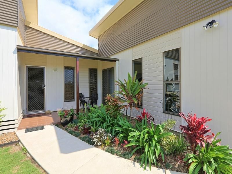 17 Orlabah Avenue, Innes Park QLD 4670