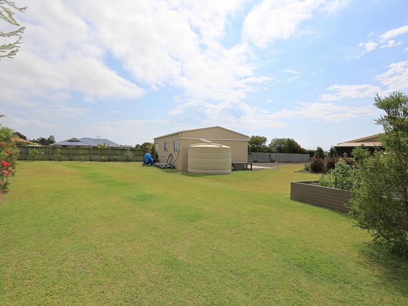 17 Orlabah Avenue, Innes Park QLD 4670