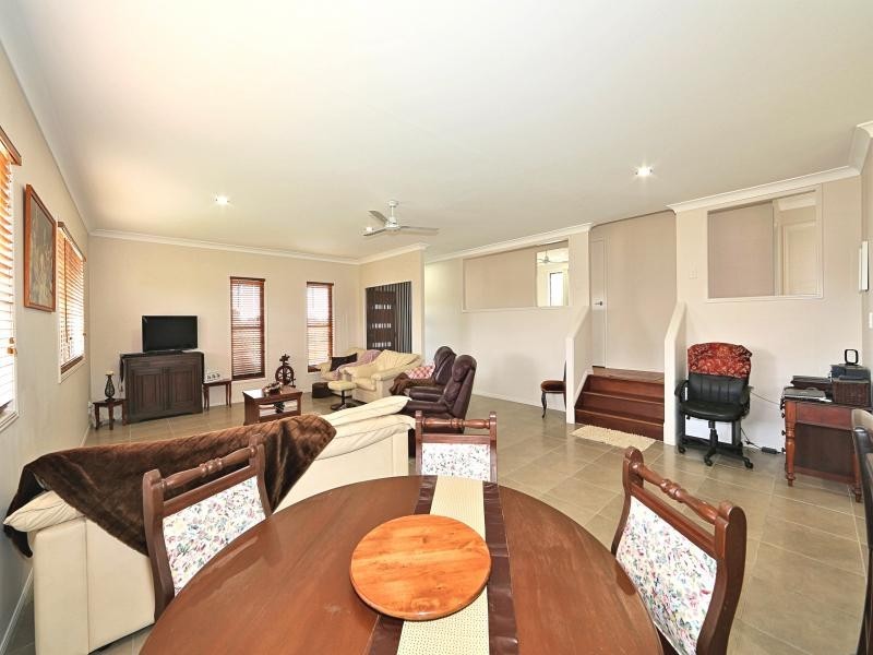 17 Orlabah Avenue, Innes Park QLD 4670