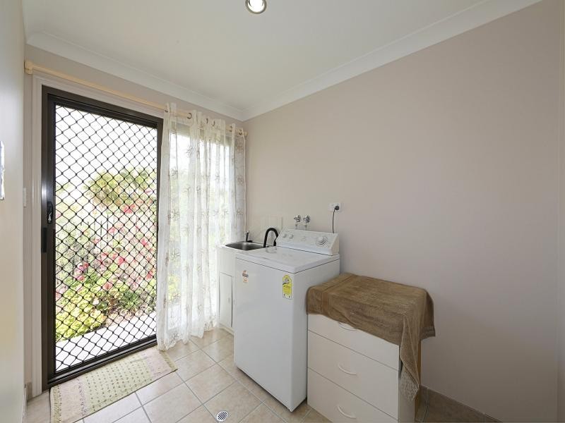 17 Orlabah Avenue, Innes Park QLD 4670