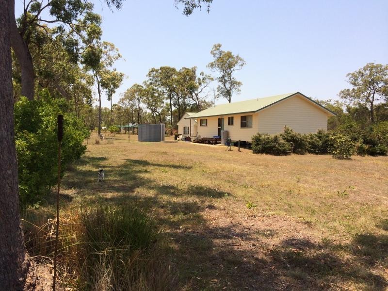 6 Fern Tree Drive, Coonarr QLD 4670