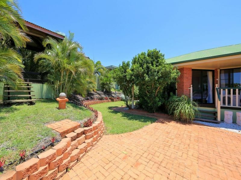 30 Linden Cresecent, Qunaba QLD 4670