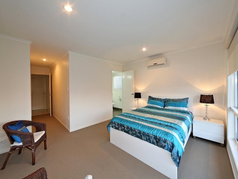 2 Starfish Cres, Bargara QLD 4670