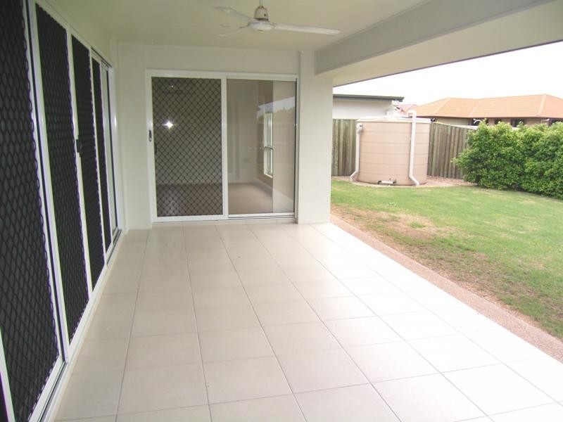 2 Starfish Cres, Bargara QLD 4670