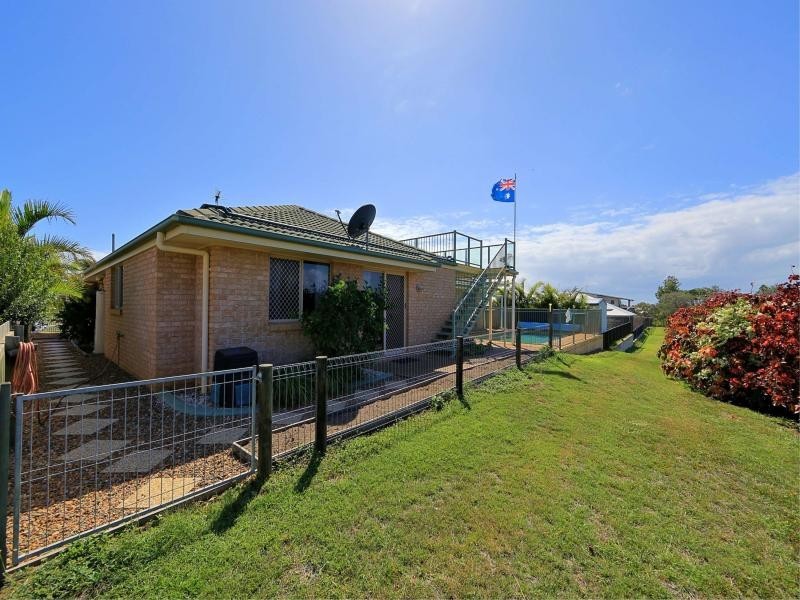 9 Belmonte Drive, Coral Cove QLD 4670