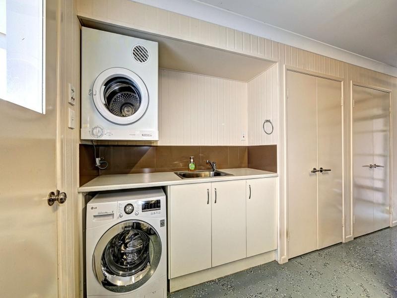 7 Carla Drive, Innes Park QLD 4670