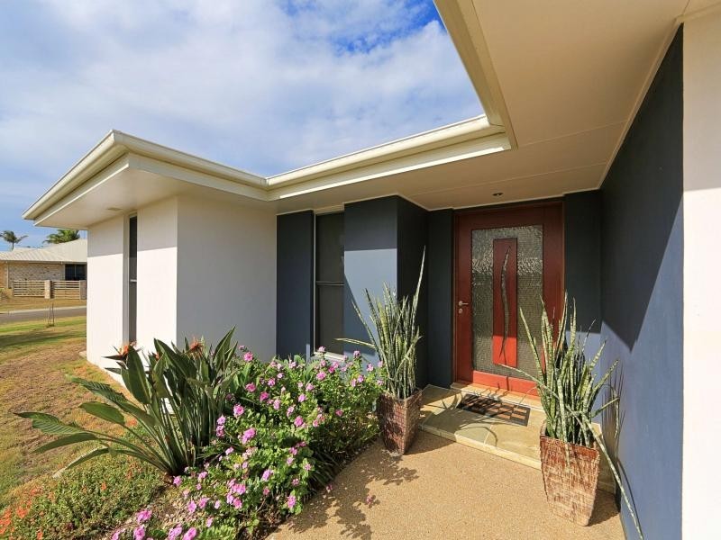 7 Carla Drive, Innes Park QLD 4670