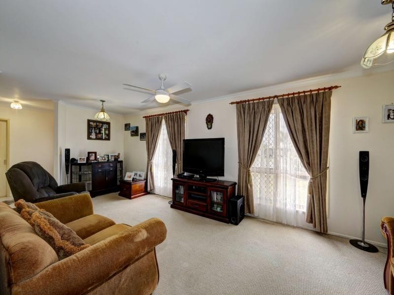 4 Clare Court, Innes Park QLD 4670