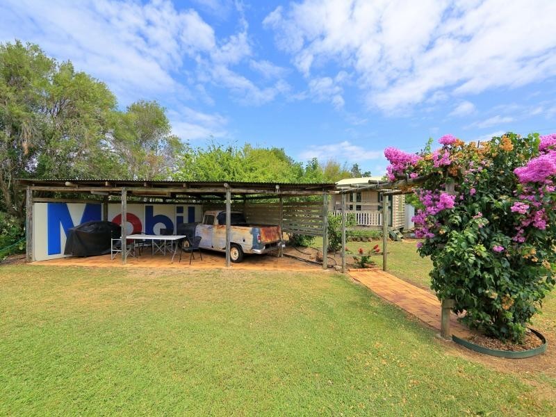 4 Clare Court, Innes Park QLD 4670