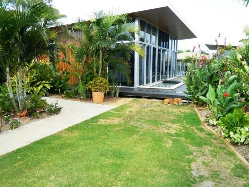 11 Grimwood Street, Bargara QLD 4670
