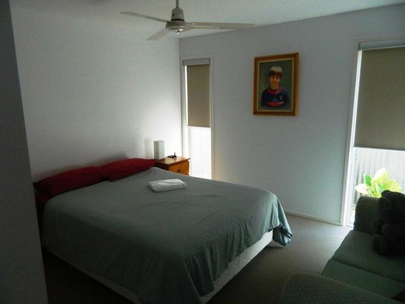11 Grimwood Street, Bargara QLD 4670