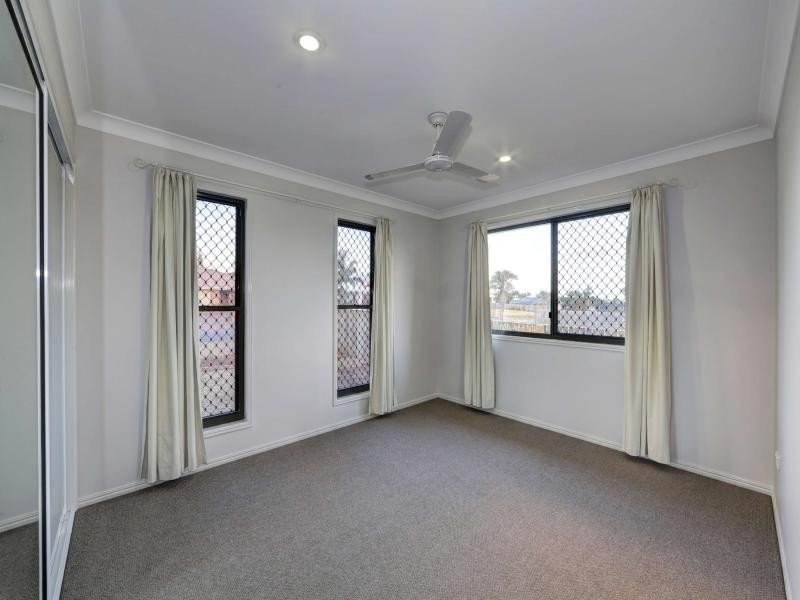 35 Mokera Street, Coral Cove QLD 4670