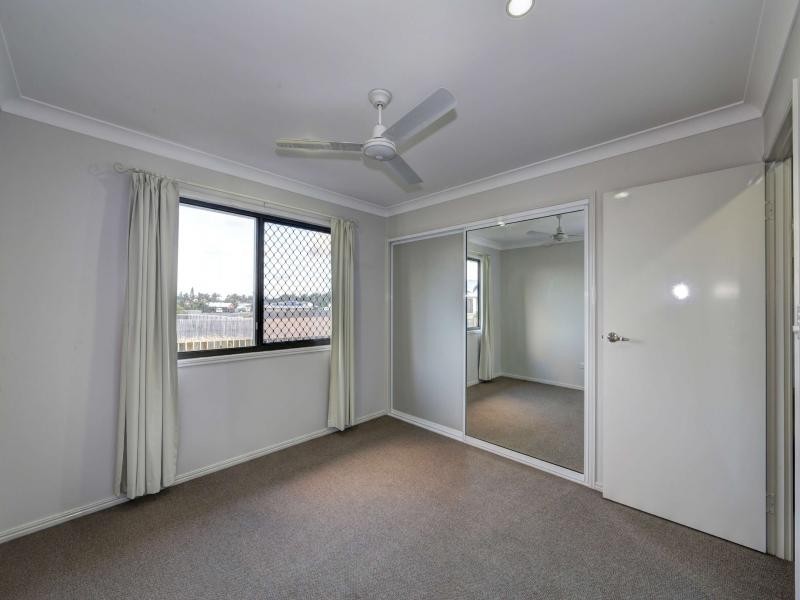 35 Mokera Street, Coral Cove QLD 4670