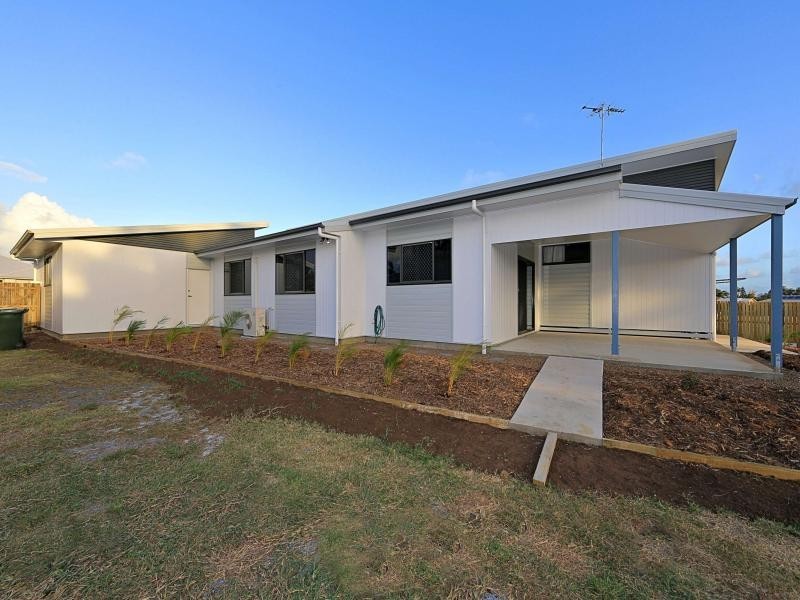 35 Mokera Street, Coral Cove QLD 4670