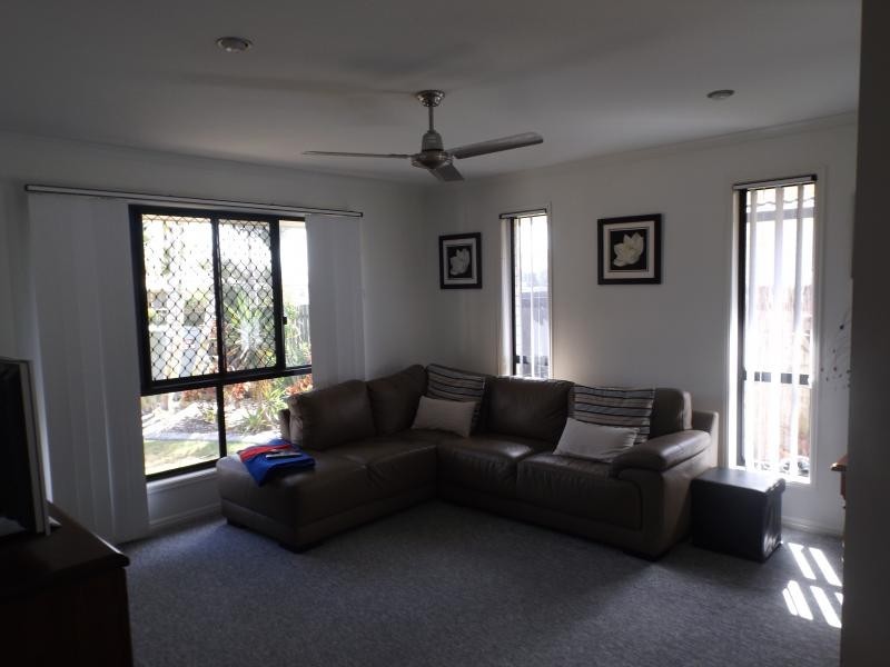 25  Shoreline Cres, Bargara QLD 4670