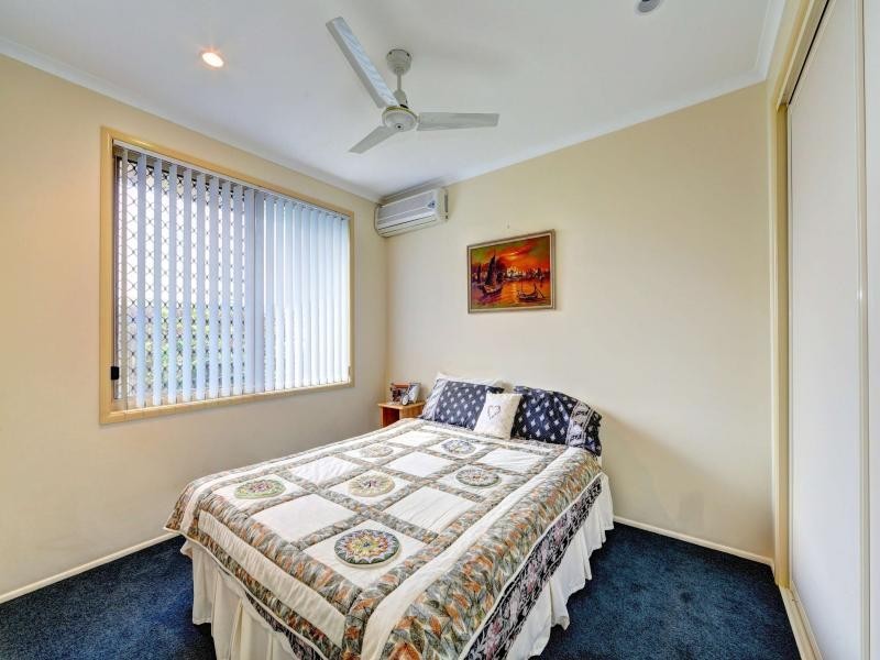 4 Riordan Place, Bargara QLD 4670