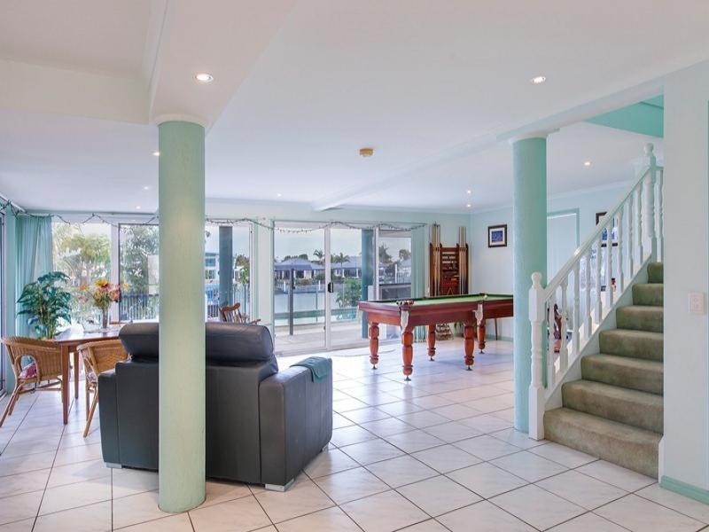 10 Pamphlet Place, Pelican Waters QLD 4551