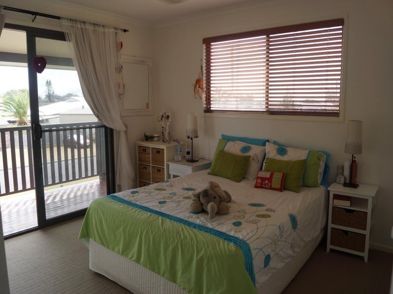 31 Bluewater Drive, Elliott Heads QLD 4670