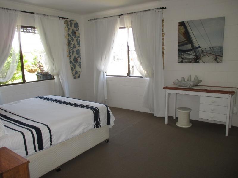 31 Bluewater Drive, Elliott Heads QLD 4670