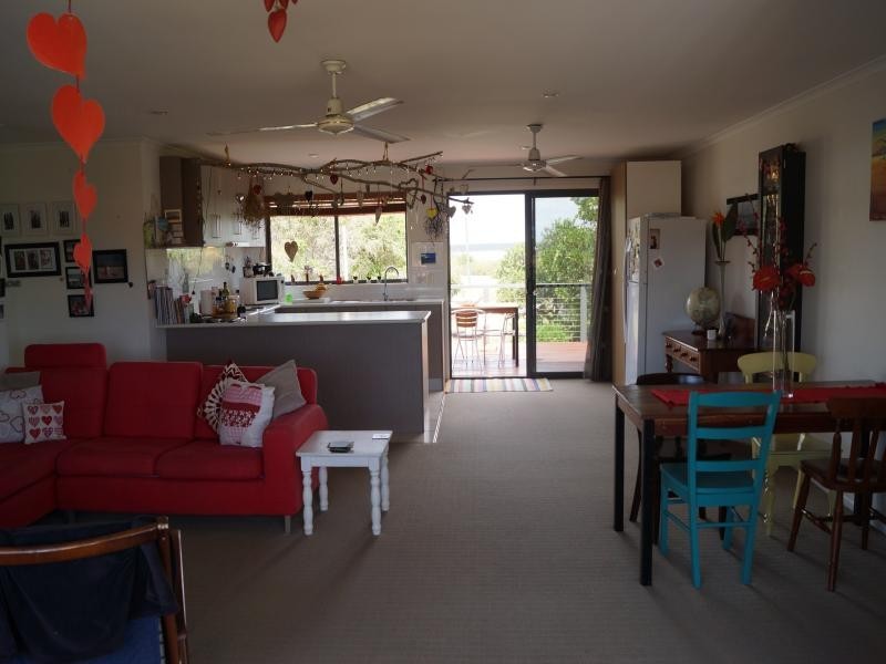 31 Bluewater Drive, Elliott Heads QLD 4670