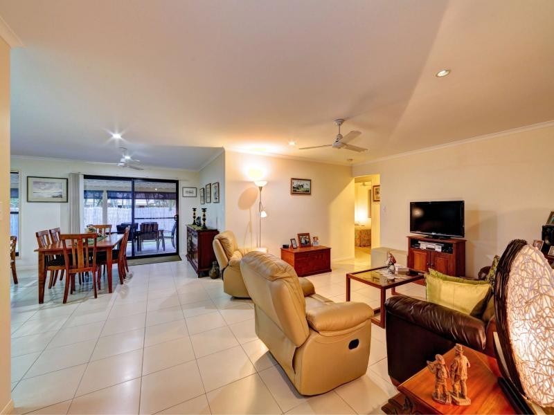 23 Baker-Finch, Bargara QLD 4670