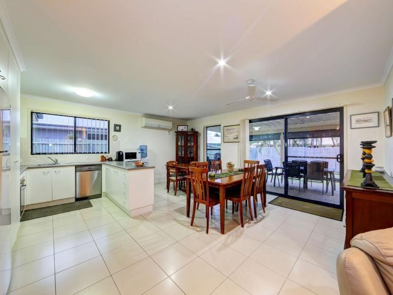 23 Baker-Finch, Bargara QLD 4670