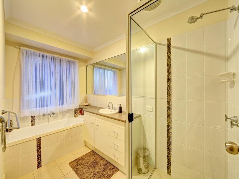 23 Baker-Finch, Bargara QLD 4670