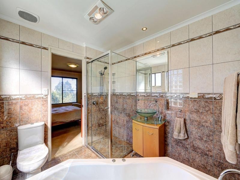 15 Anthonys Rest, Qunaba QLD 4670