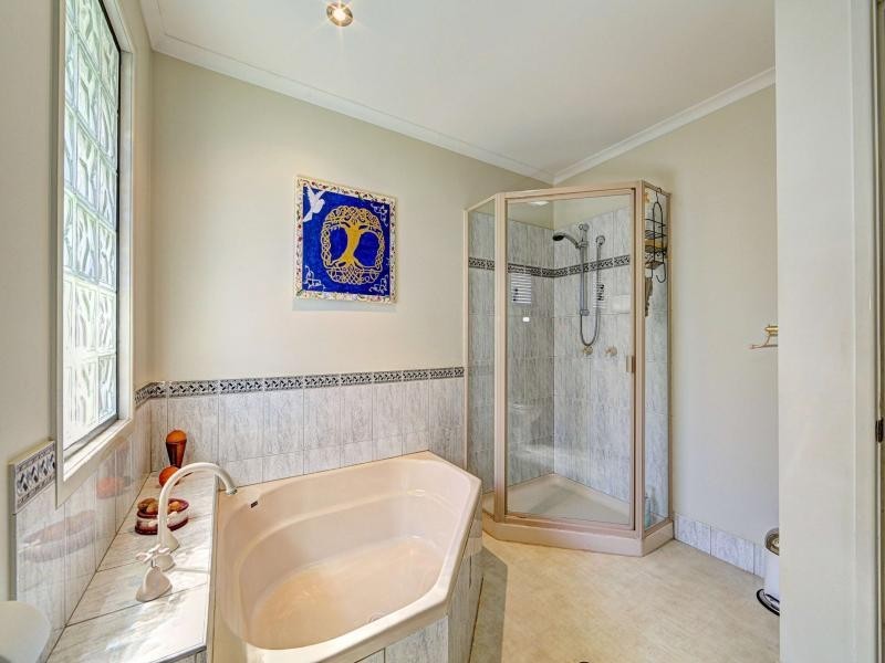 15 Anthonys Rest, Qunaba QLD 4670