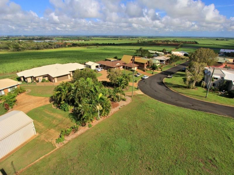 18 Linden Crescent, Qunaba QLD 4670