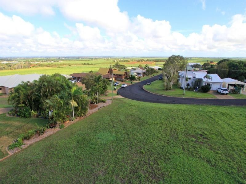 18 Linden Crescent, Qunaba QLD 4670