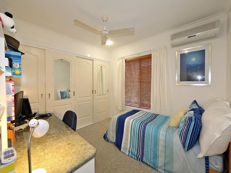 6 Orlabah Avenue, Innes Park QLD 4670