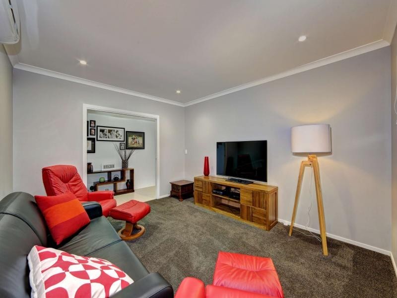 12 Firefly Street, Bargara QLD 4670