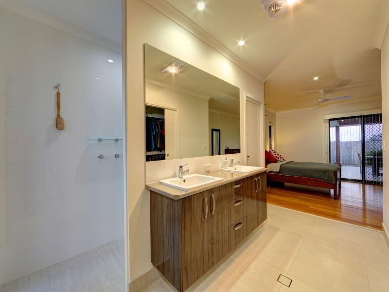 12 Firefly Street, Bargara QLD 4670