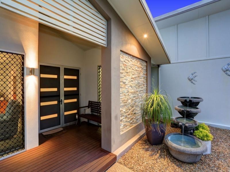 5 Blain Street, Bargara QLD 4670
