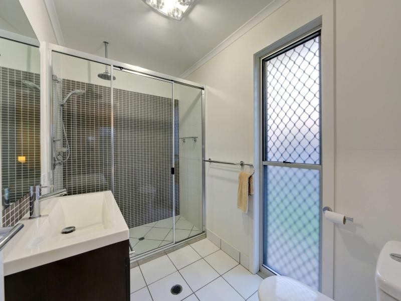 5 Blain Street, Bargara QLD 4670