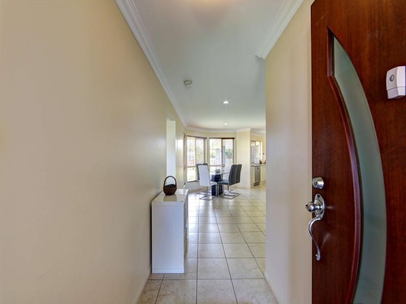 7 Garden View Court, Kalkie QLD 4670