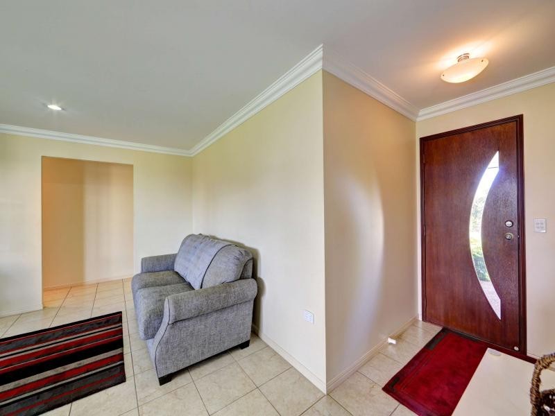 7 Garden View Court, Kalkie QLD 4670