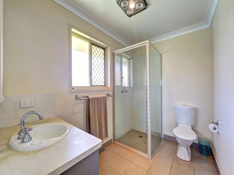 7 Garden View Court, Kalkie QLD 4670