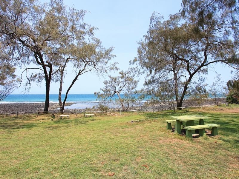 24 Chantelle Circuit, Coral Cove QLD 4670