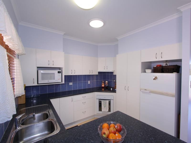 1/6 Orlabah Avenue, Bargara QLD 4670