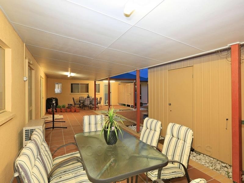 1/6 Orlabah Avenue, Bargara QLD 4670