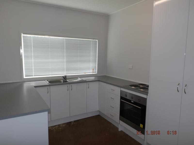 7 Bathurst Street, Elliott Heads QLD 4670