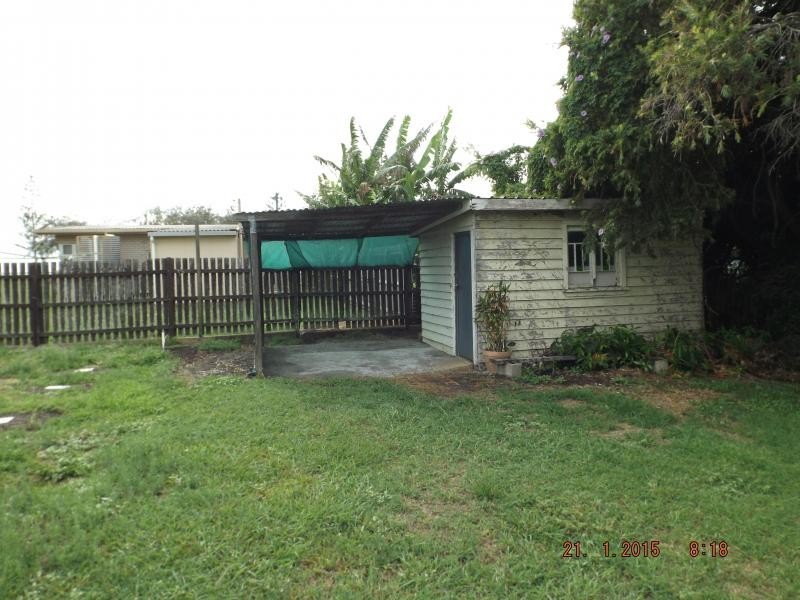 7 Bathurst Street, Elliott Heads QLD 4670