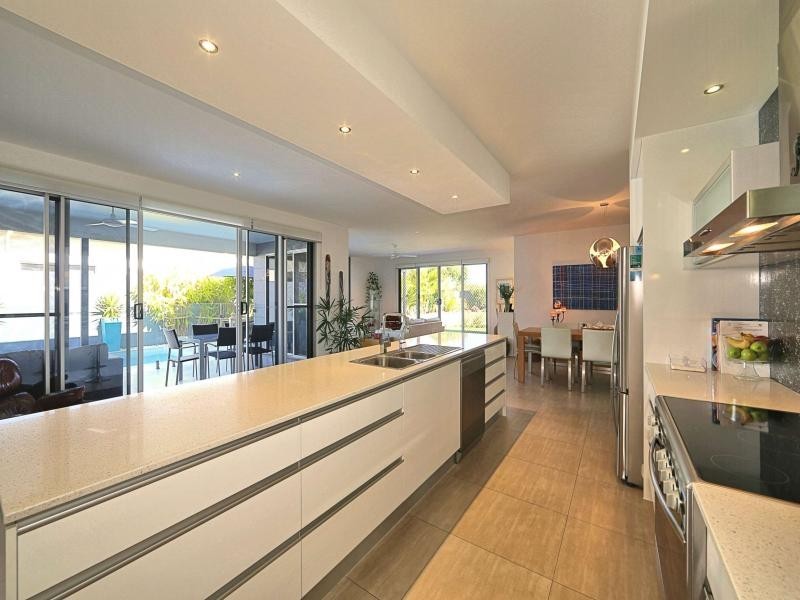 28 Masthead Drive, Bargara QLD 4670