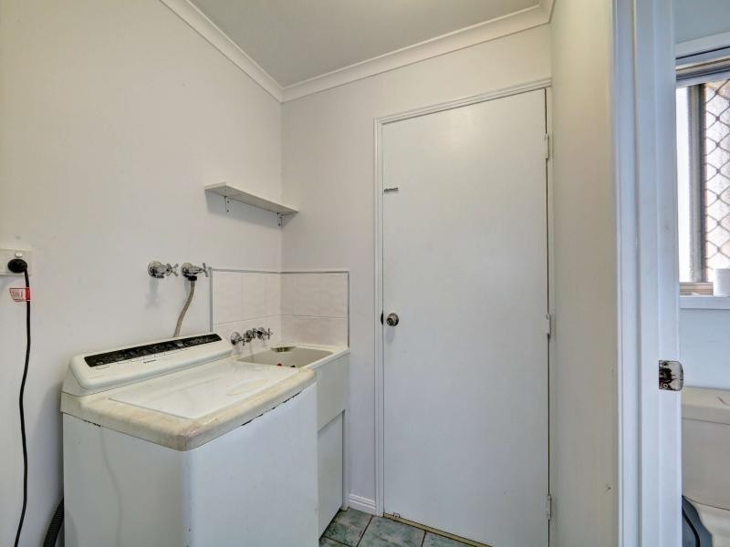 18 Moore Street, Elliott Heads QLD 4670