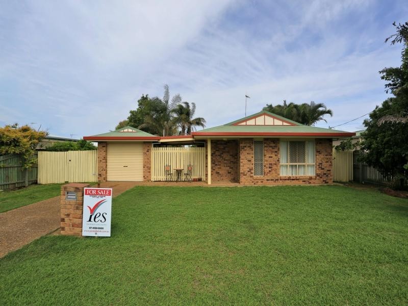 18 Moore Street, Elliott Heads QLD 4670