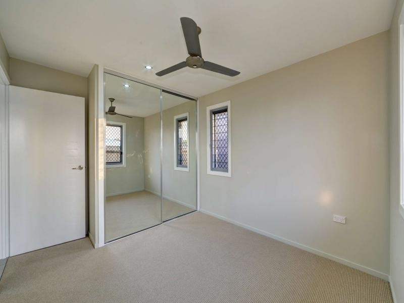 1 /24 Masthead Drive, Bargara QLD 4670